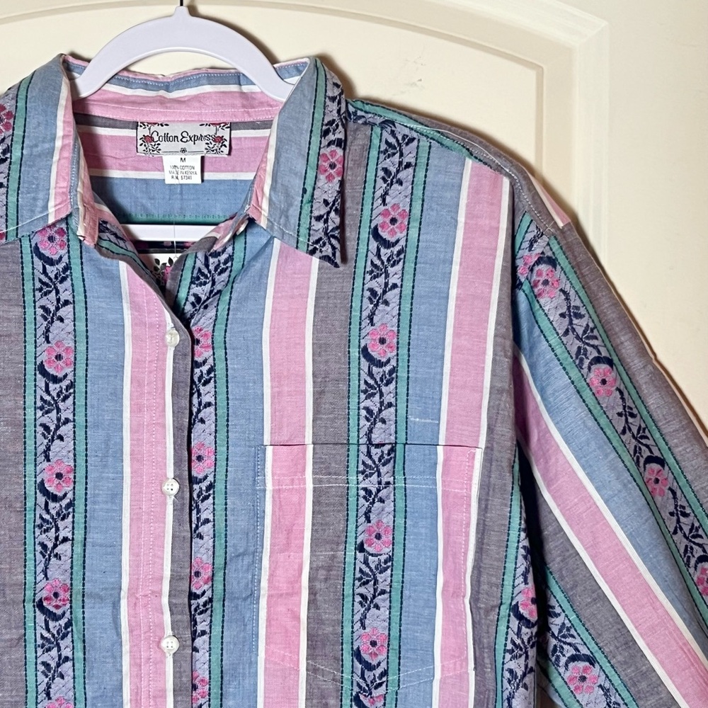 Vintage Cotton Express Floral Striped 100% Cotton Long Sleeve Button Down